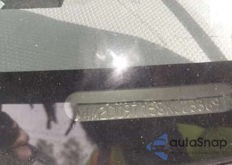 2008 Mercury Mariner Premier z USA, uszkodzony, nr VIN 4M2CU97158KJ23369